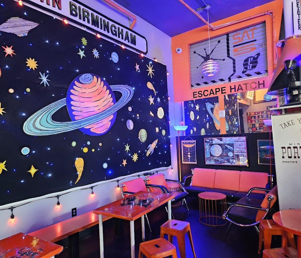 Saturn 4